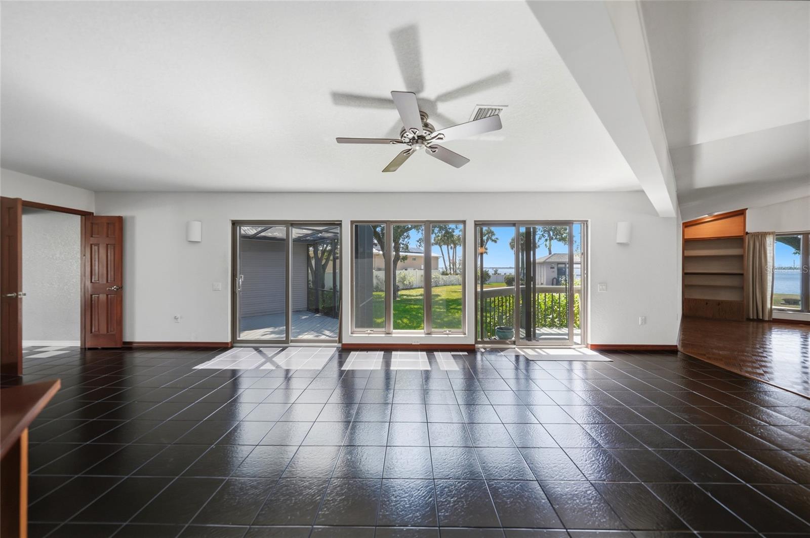 4460 Northshore Dr Property Photo 64