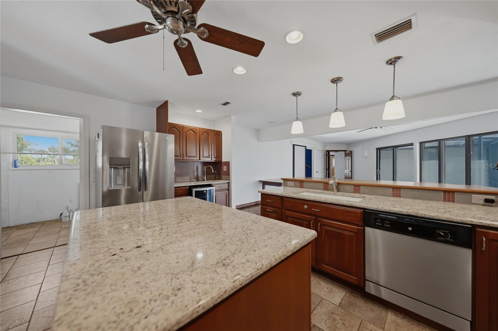 4460 Northshore Dr Property Photo 69