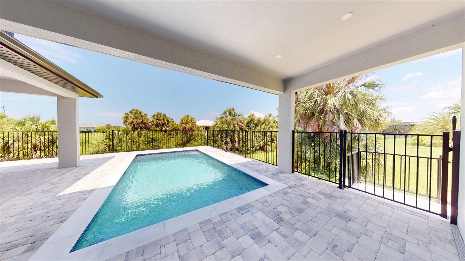 17425 Fuego Ln Property Photo 18