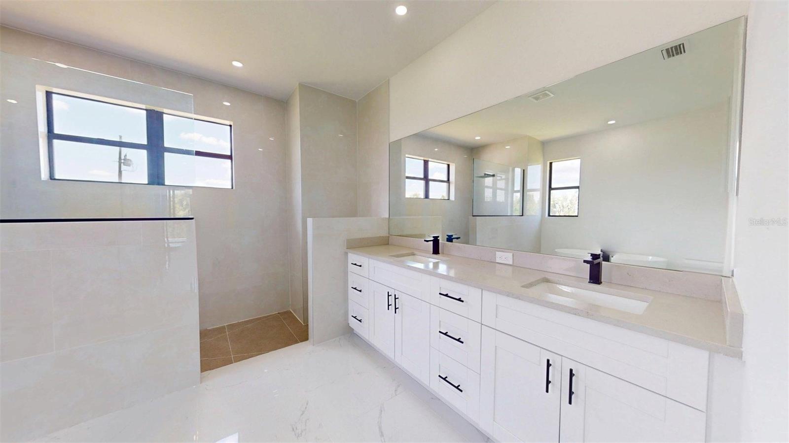 17425 Fuego Ln Property Photo 24