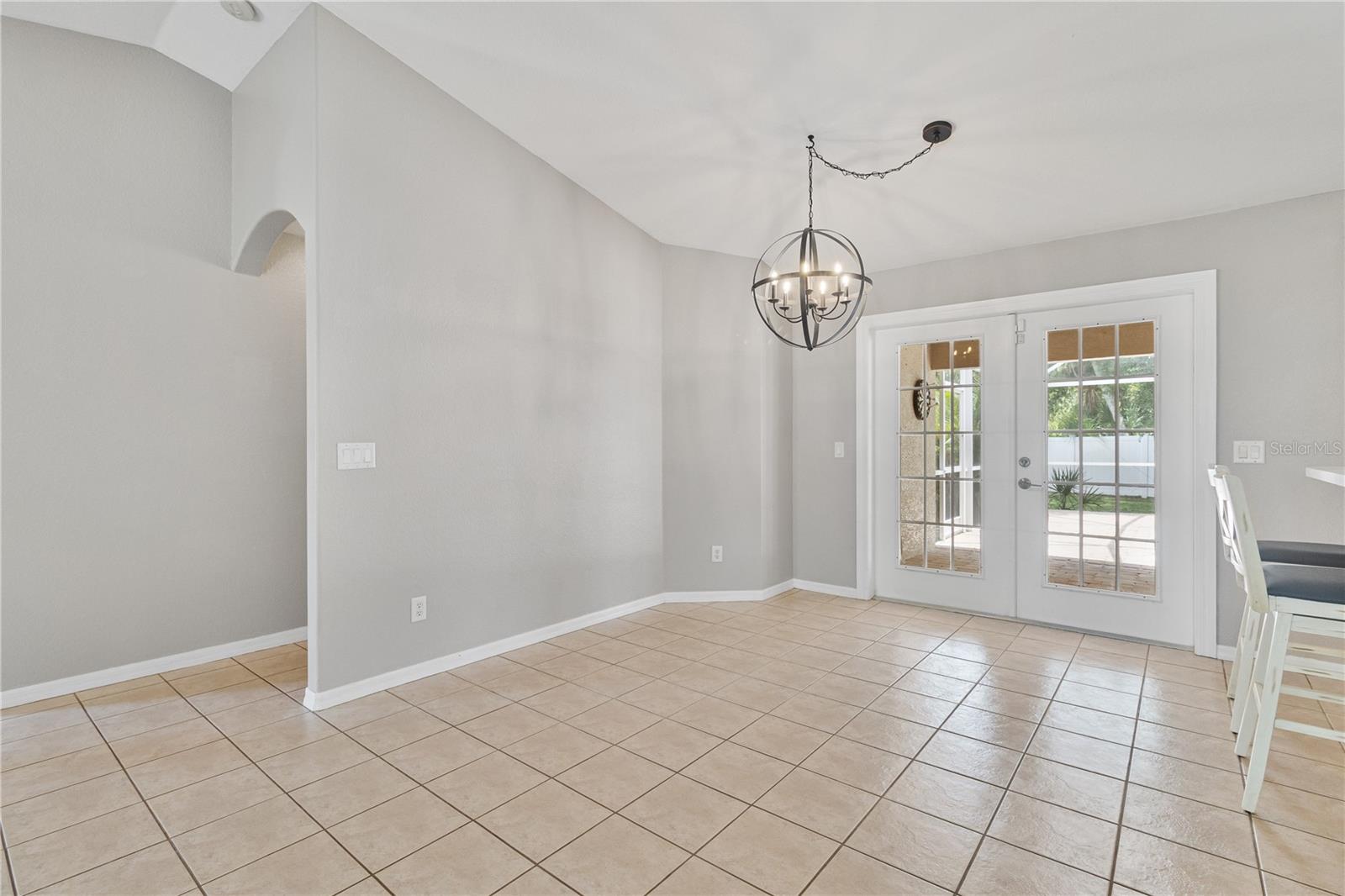3941 Santa Ana Rd Property Photo 7
