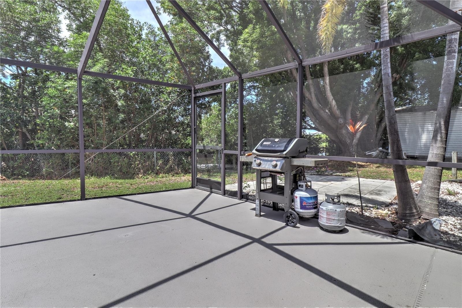 215 Tarpon Way Property Photo 37