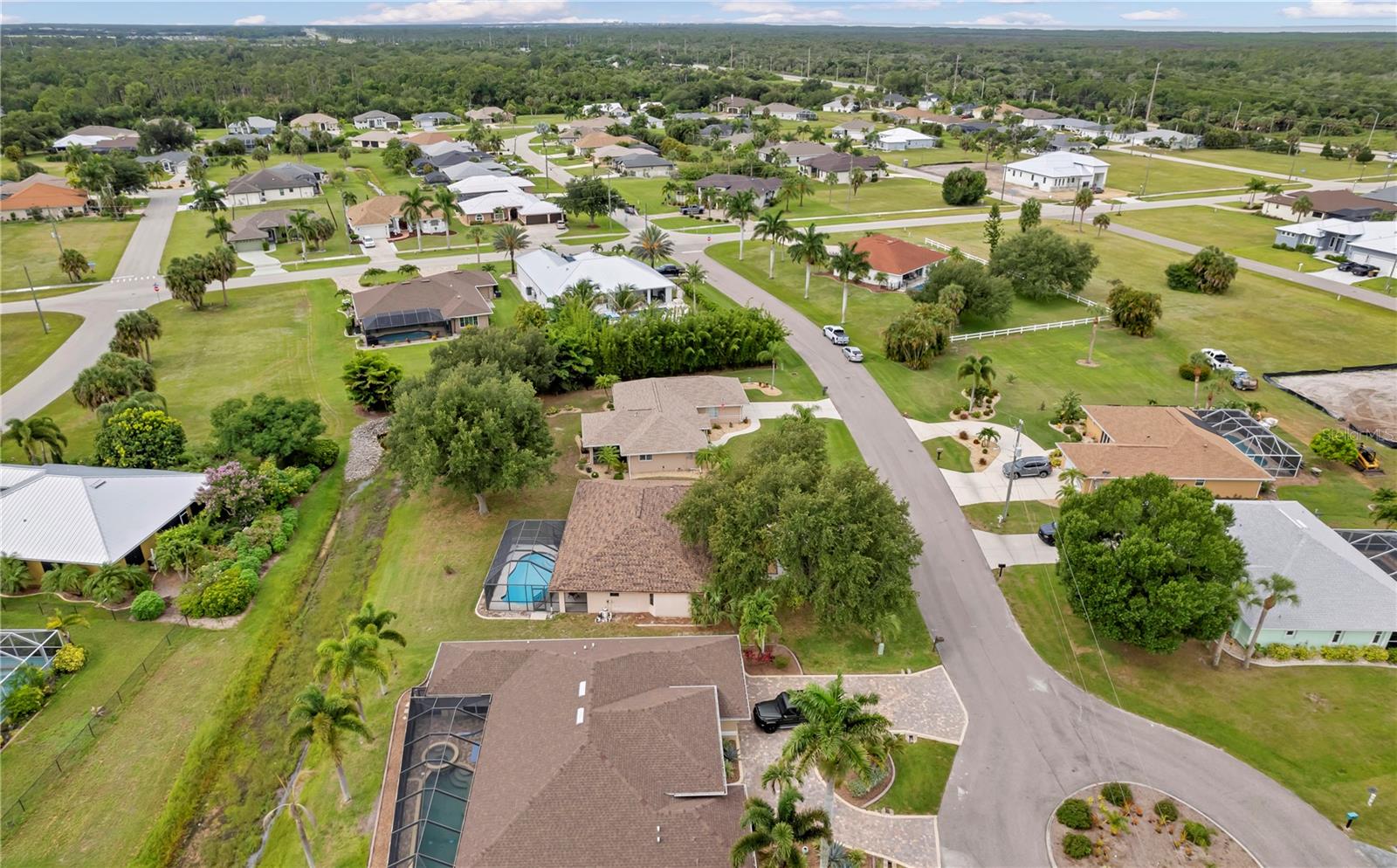7360 N Ficus Tree Property Photo 21