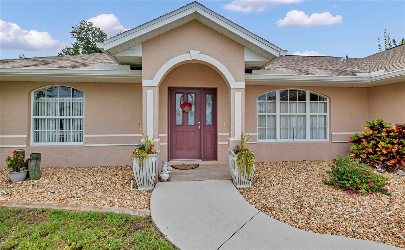 7360 N Ficus Tree Property Photo 24
