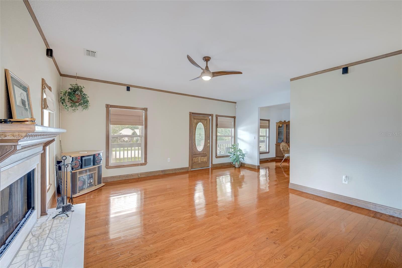 740 W Virginia Ave Property Photo 4