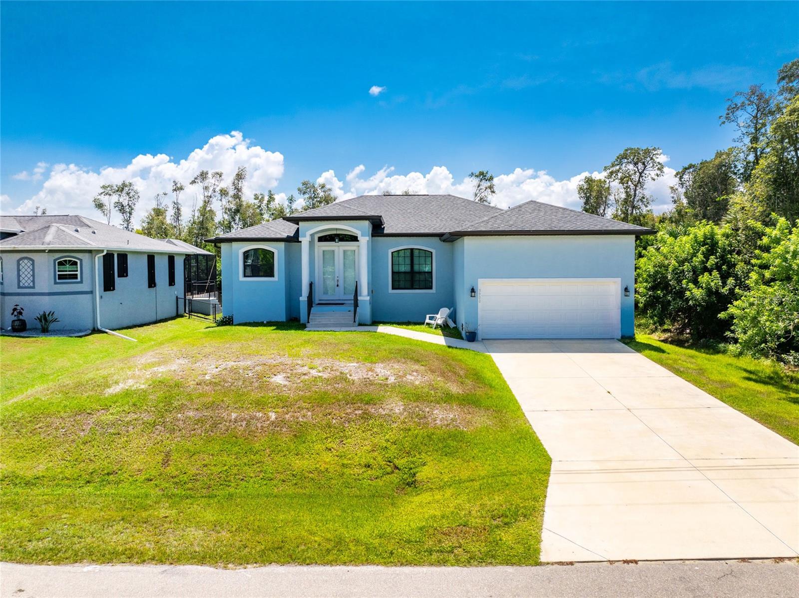 3900 Palm Dr Property Photo 1