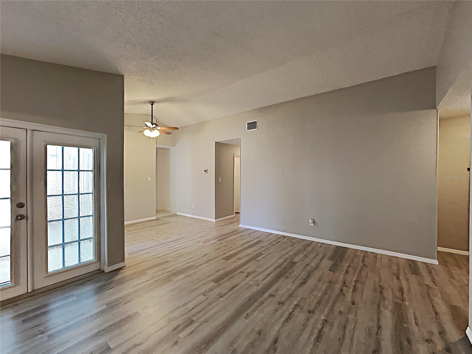 11532 Benbow Ct Property Photo 5