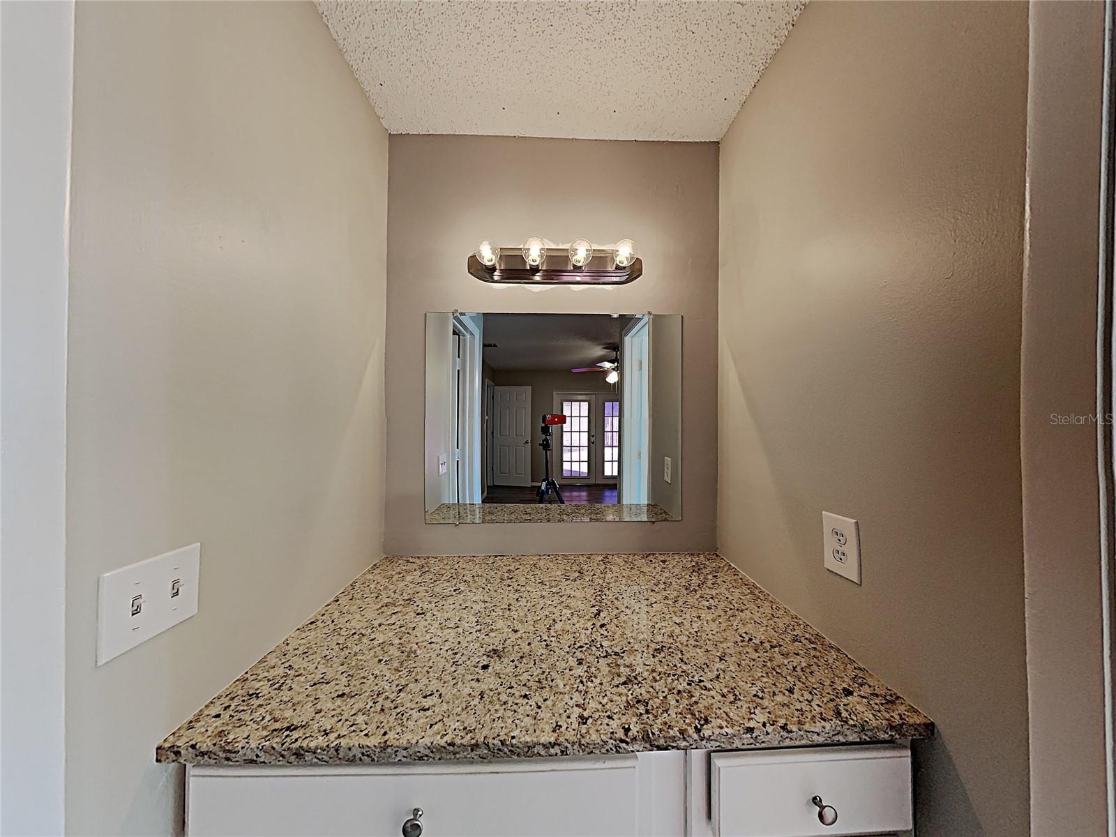 11532 Benbow Ct Property Photo 10