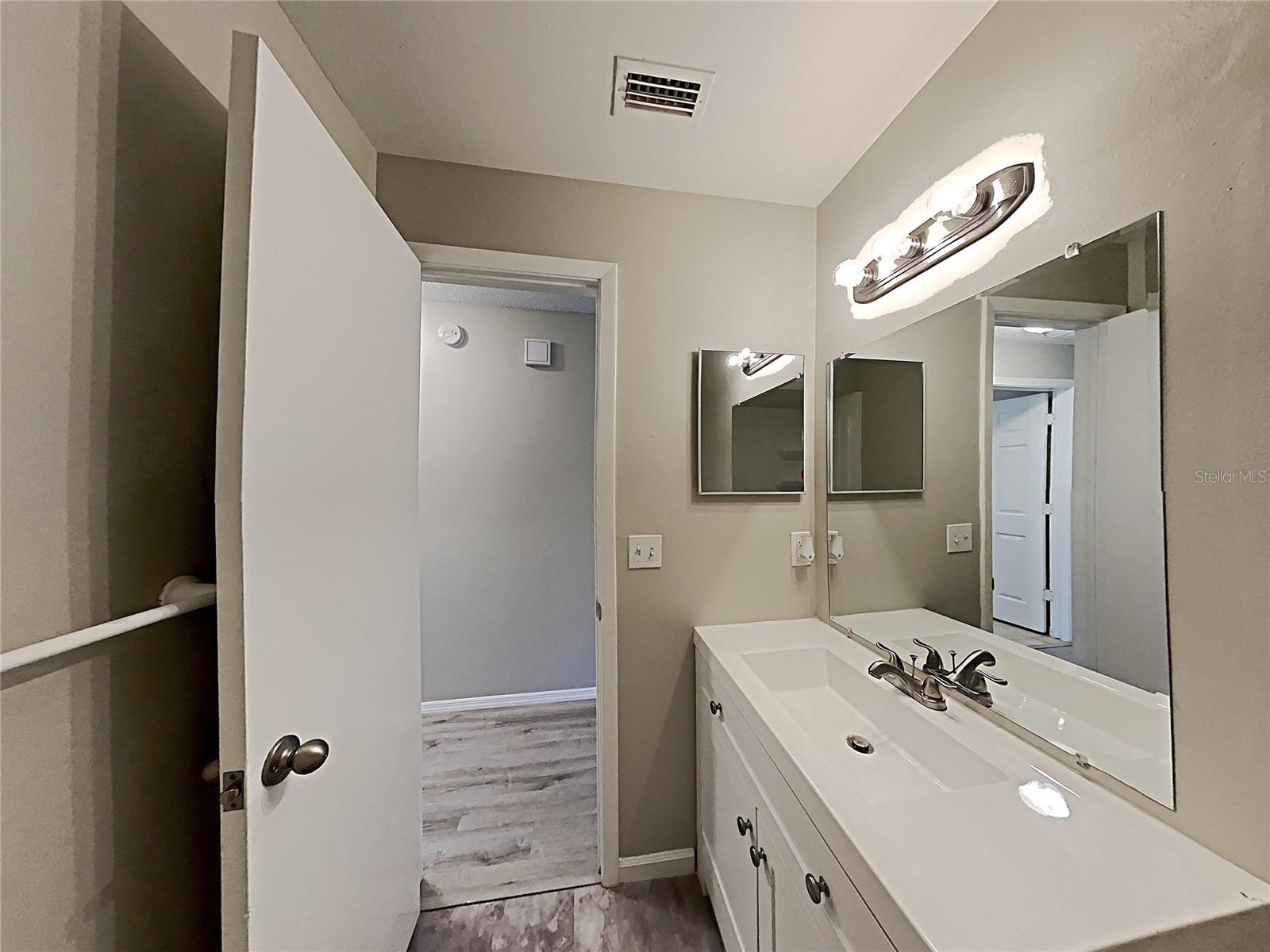 11532 Benbow Ct Property Photo 15