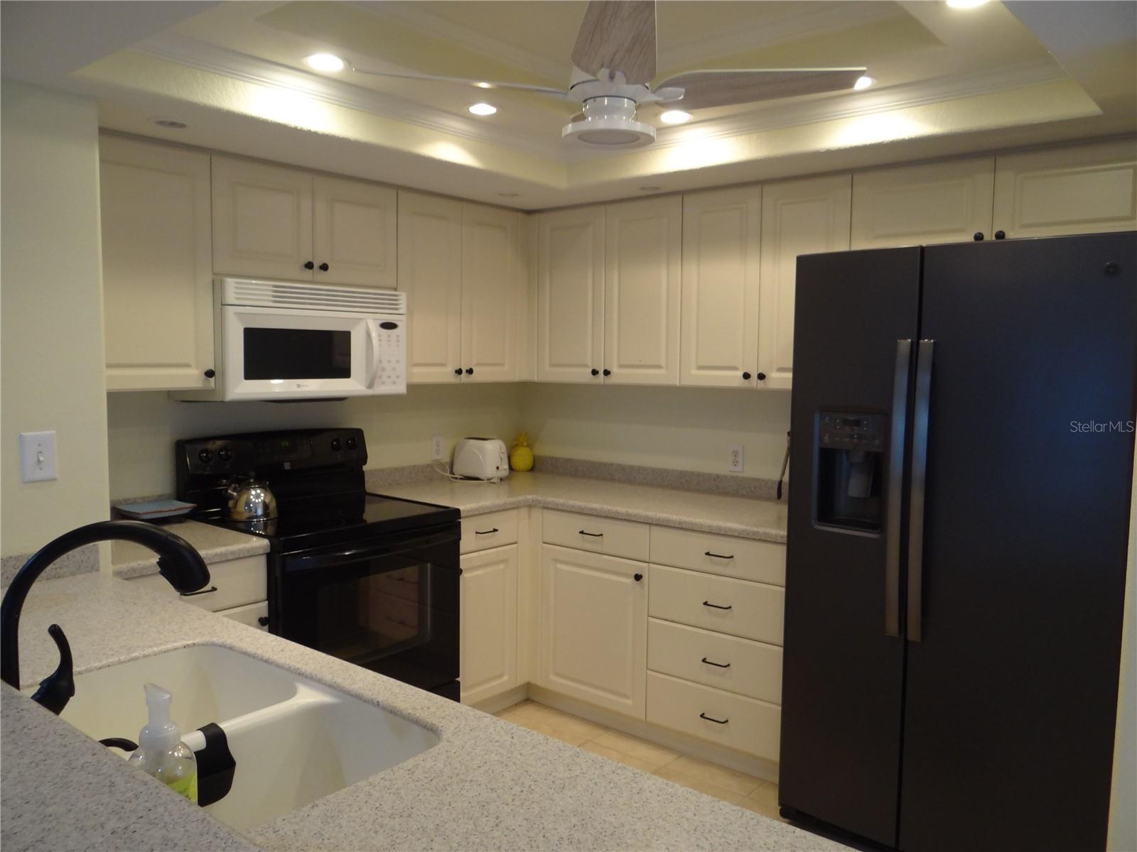 601 Shreve St #41c Property Photo 3
