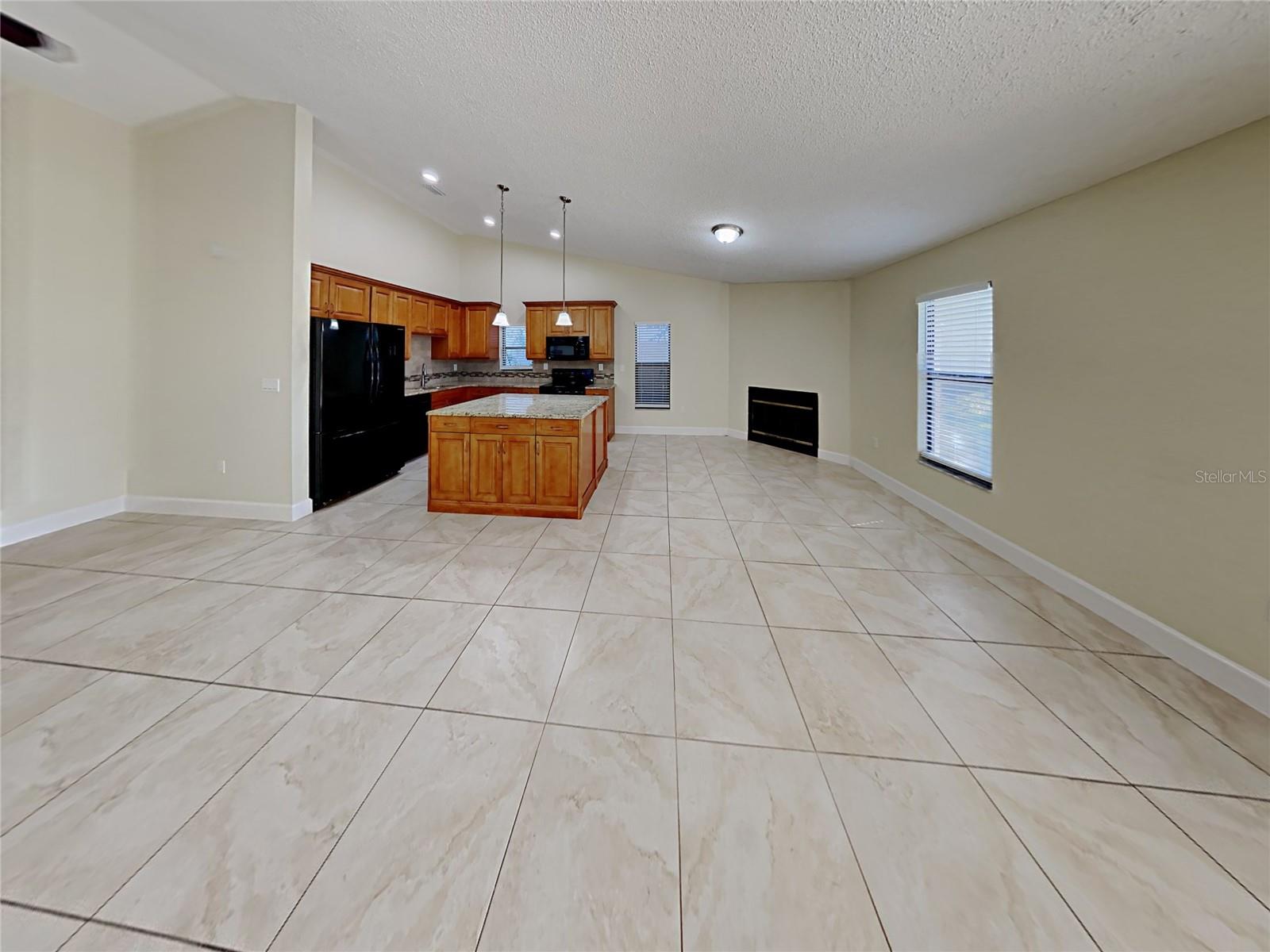 1320 Noell Blvd Property Photo 5