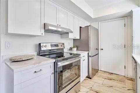 11713 Raintree Dr Property Photo 6
