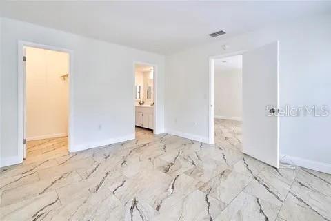 11713 Raintree Dr Property Photo 11