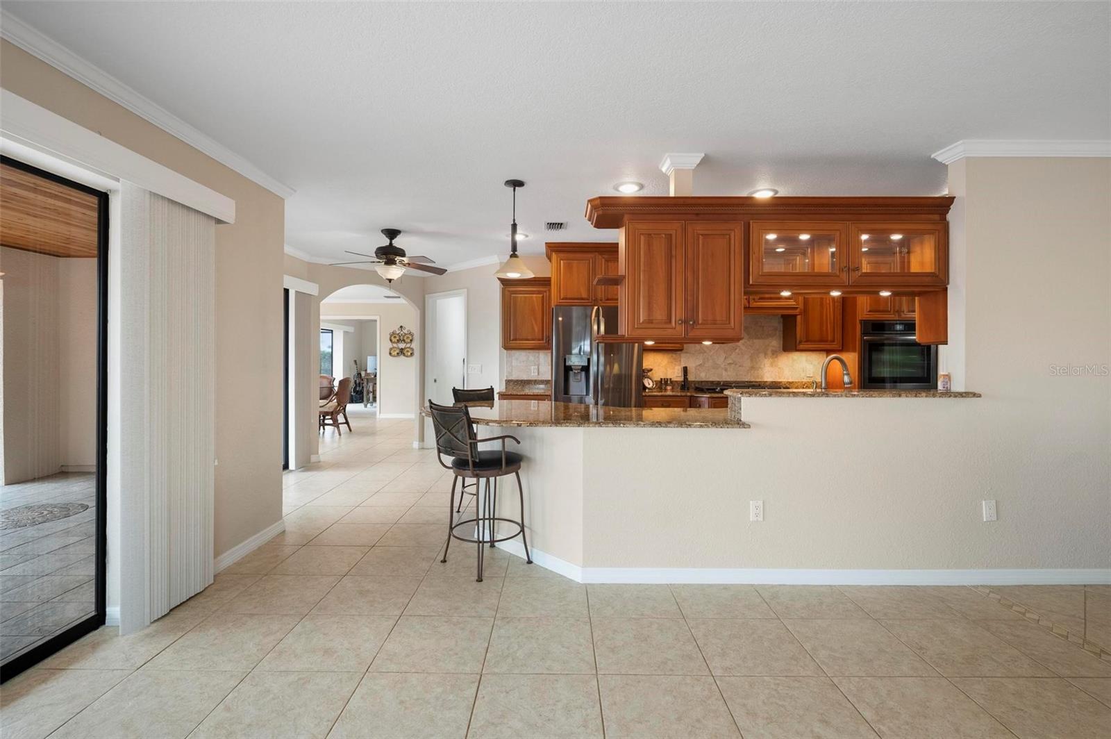 950 Lassino Ct Property Photo 10