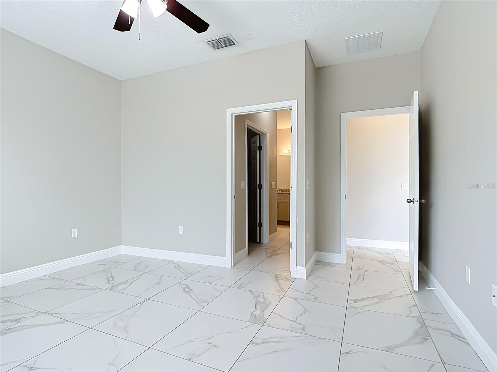 106 Oak Cir Property Photo 32