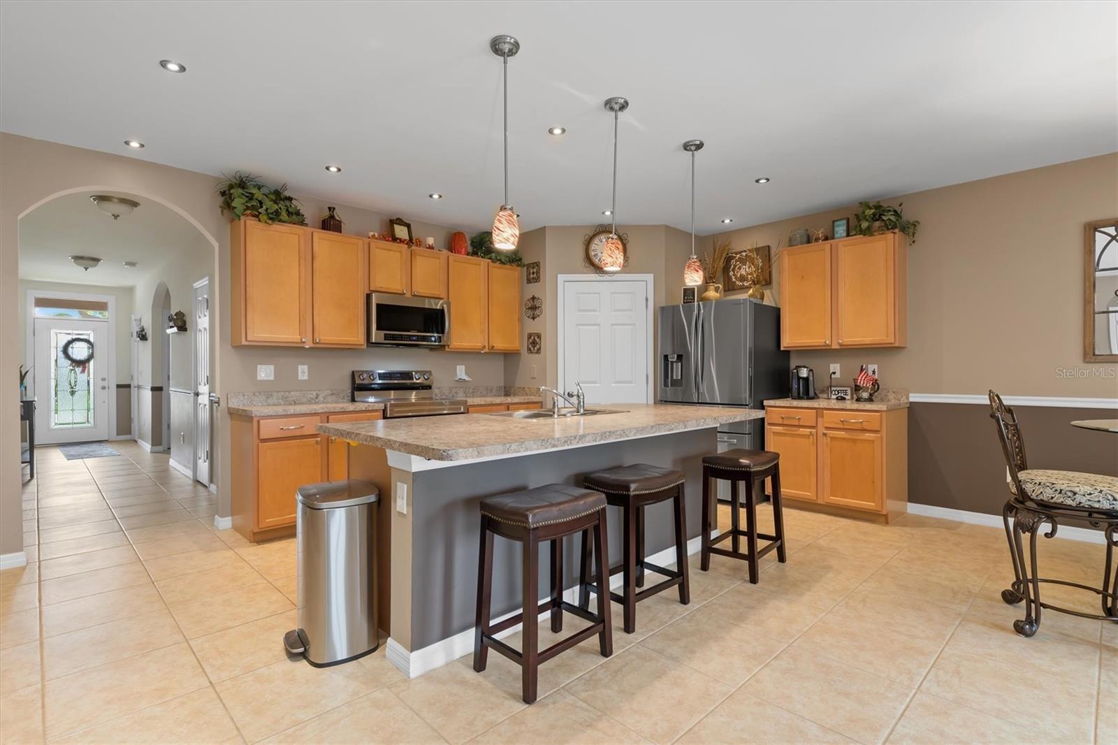 7436 Mikasa Dr Property Photo 13