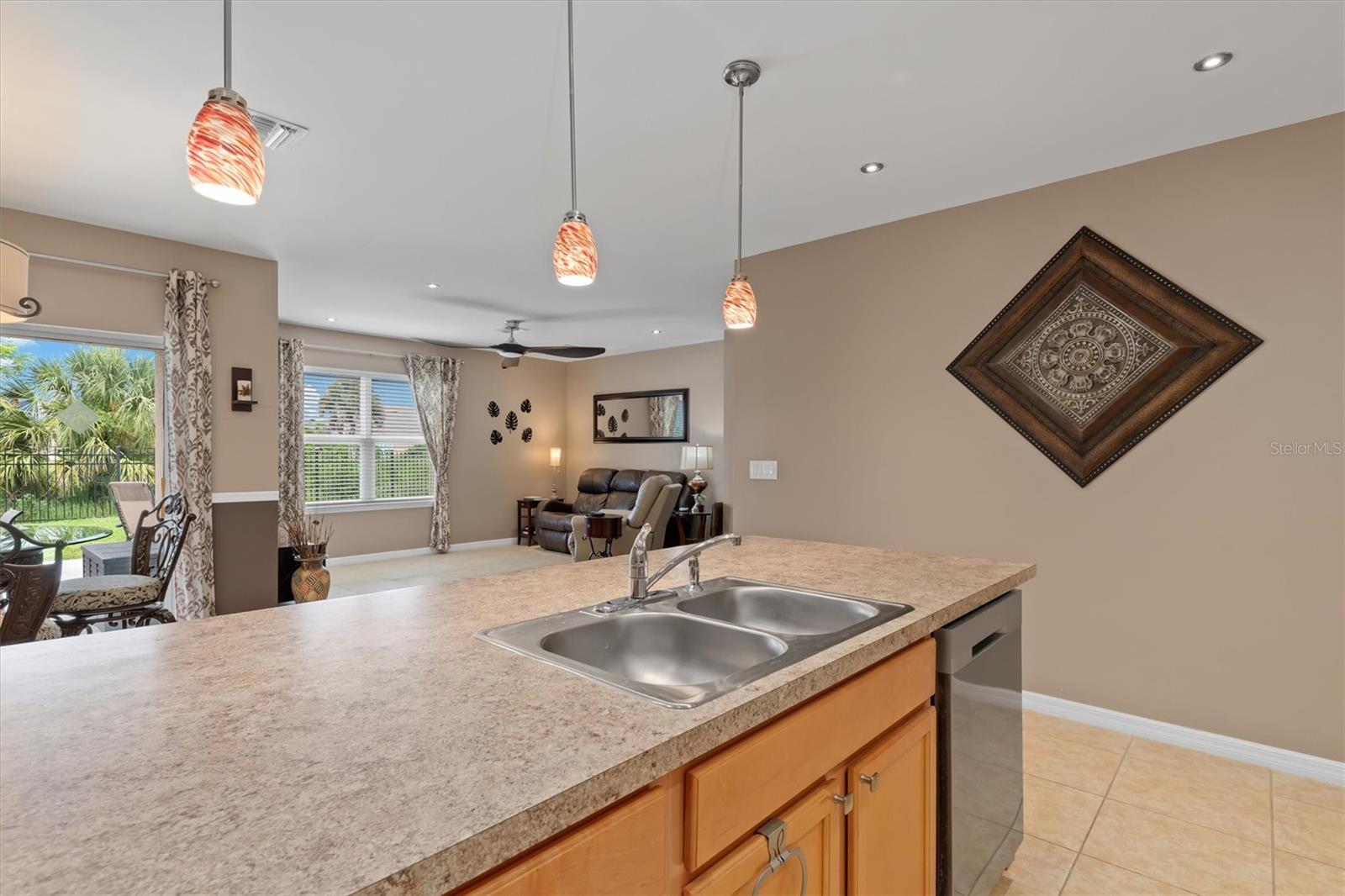 7436 Mikasa Dr Property Photo 17
