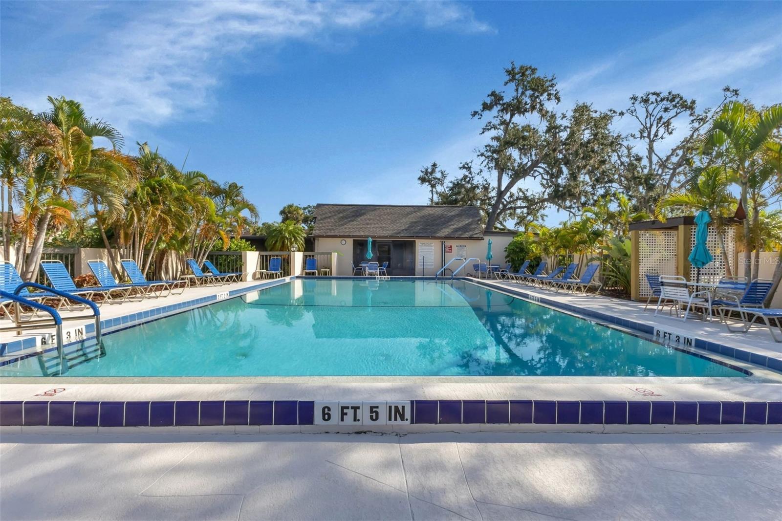 19505 Quesada Ave #j204 Property Photo 4