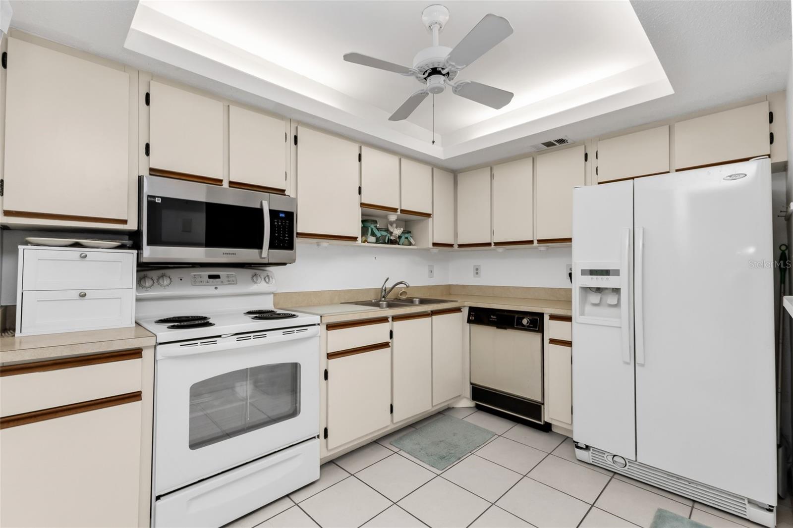 19505 Quesada Ave #j204 Property Photo 24