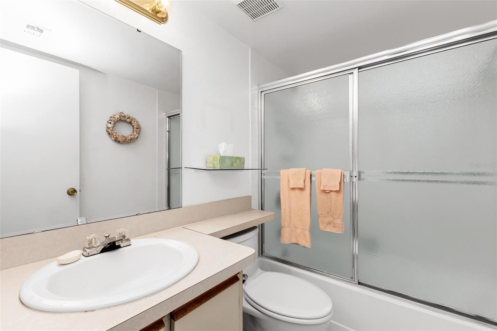 19505 Quesada Ave #j204 Property Photo 28