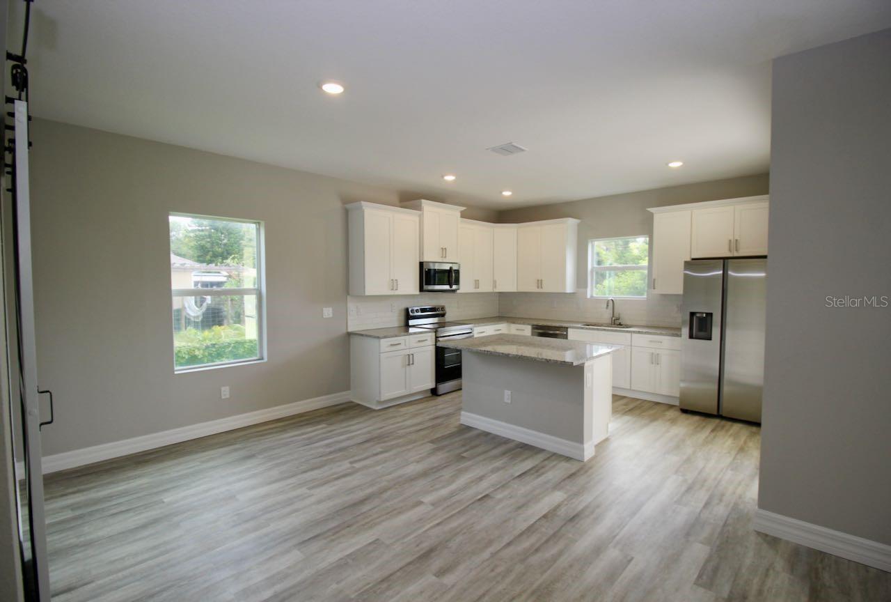 4175 Polynesia Rd Property Photo 2