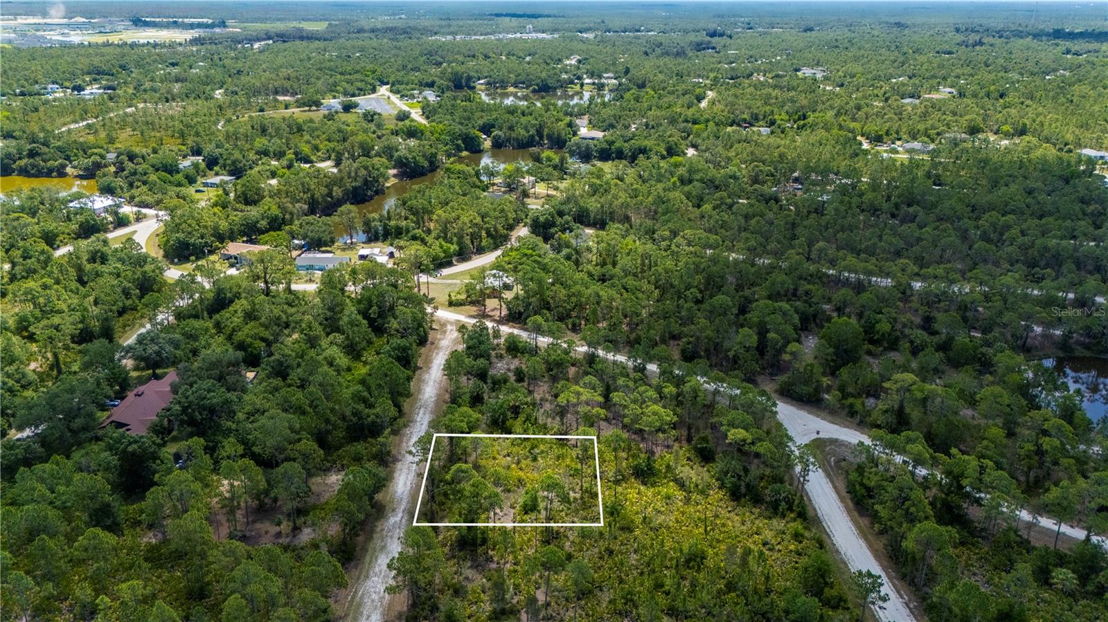27115 LACOQUINA DR Property Photo 1