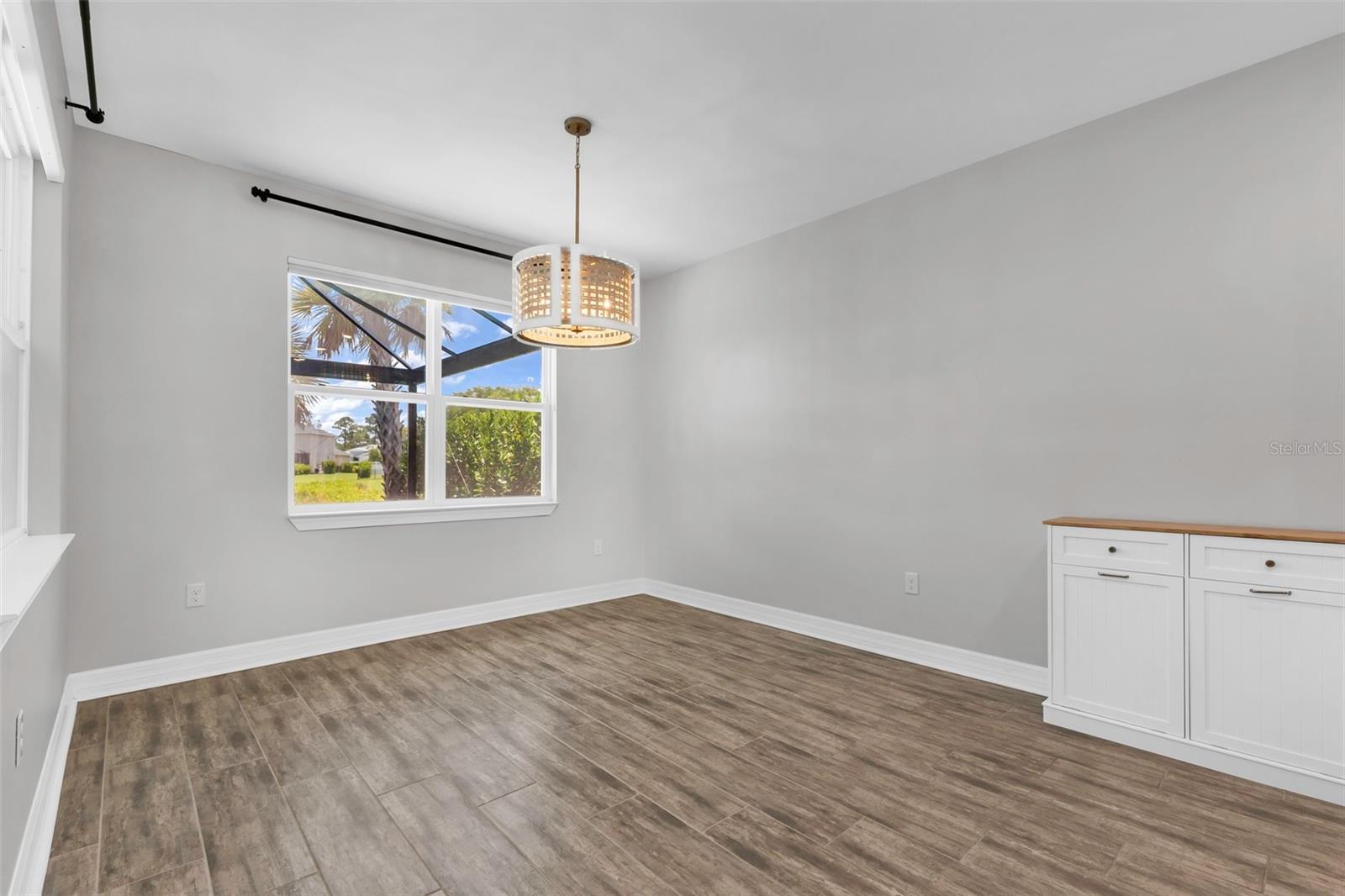 16121 Lotus Way Property Photo 15