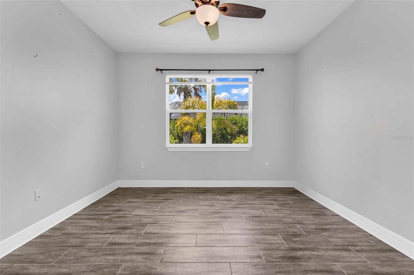 16121 Lotus Way Property Photo 39