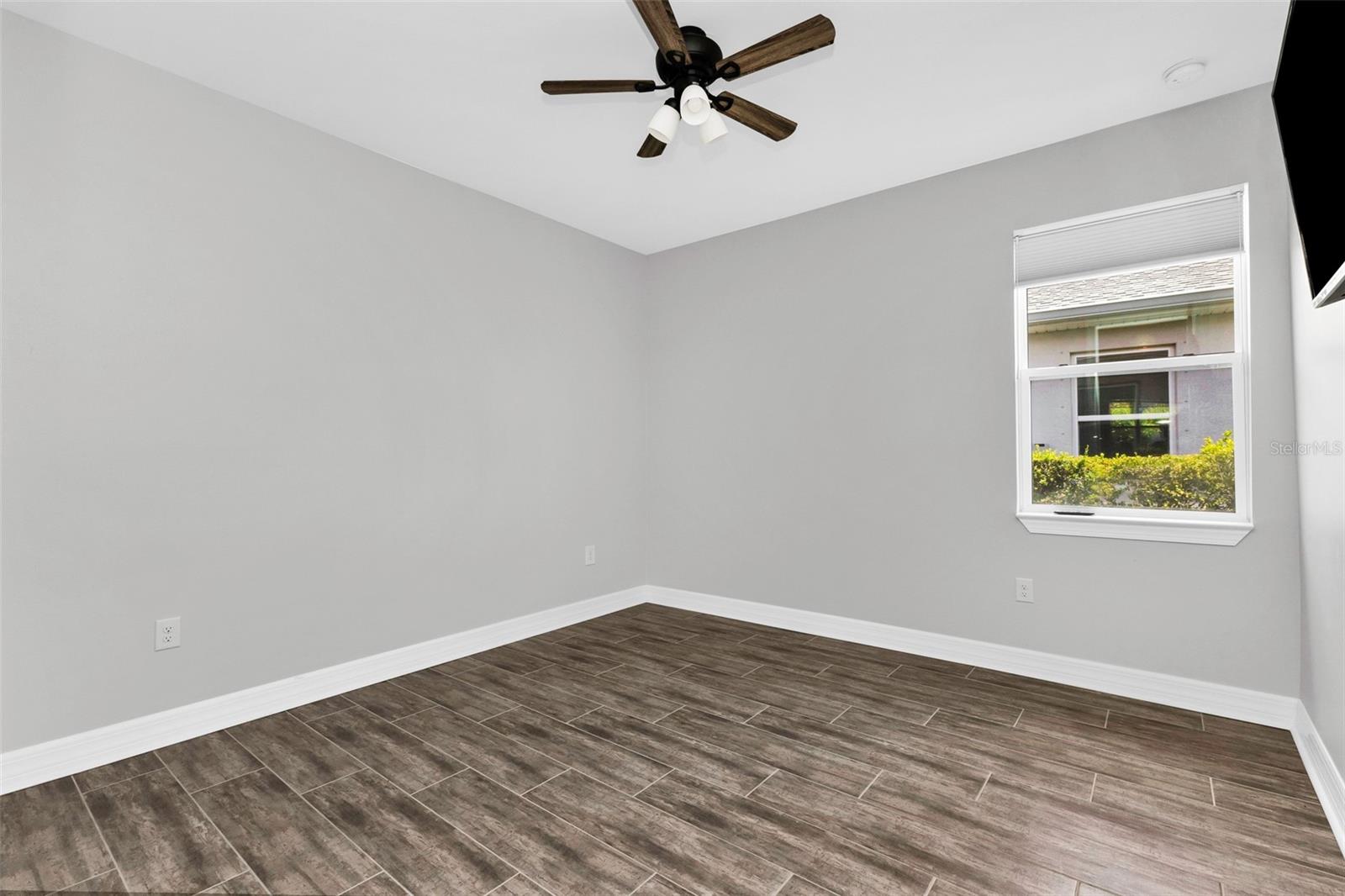 16121 Lotus Way Property Photo 40