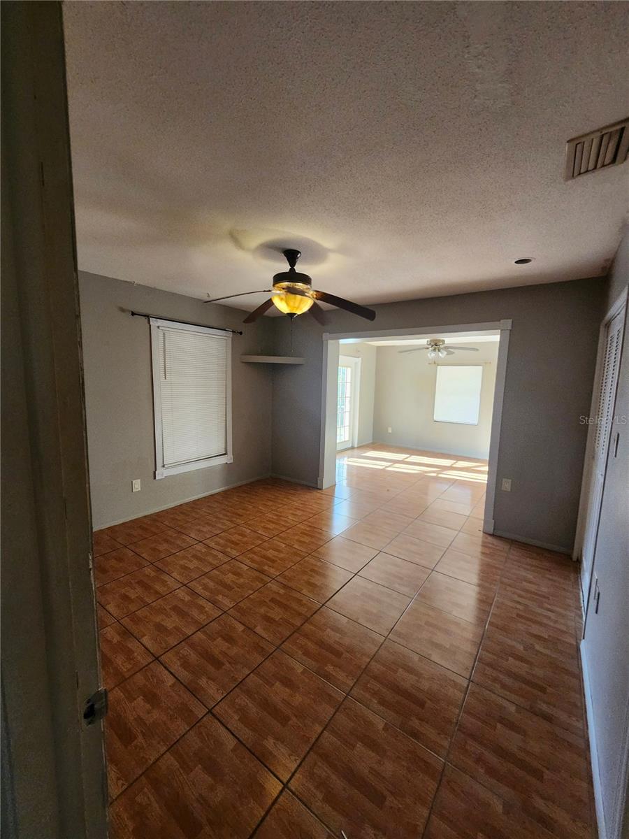 2220 Birchcrest Blvd Property Photo 3