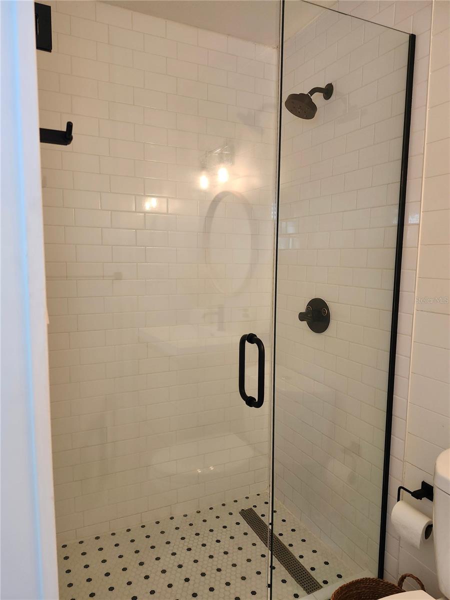 2473 Rosa Ln Property Photo 20