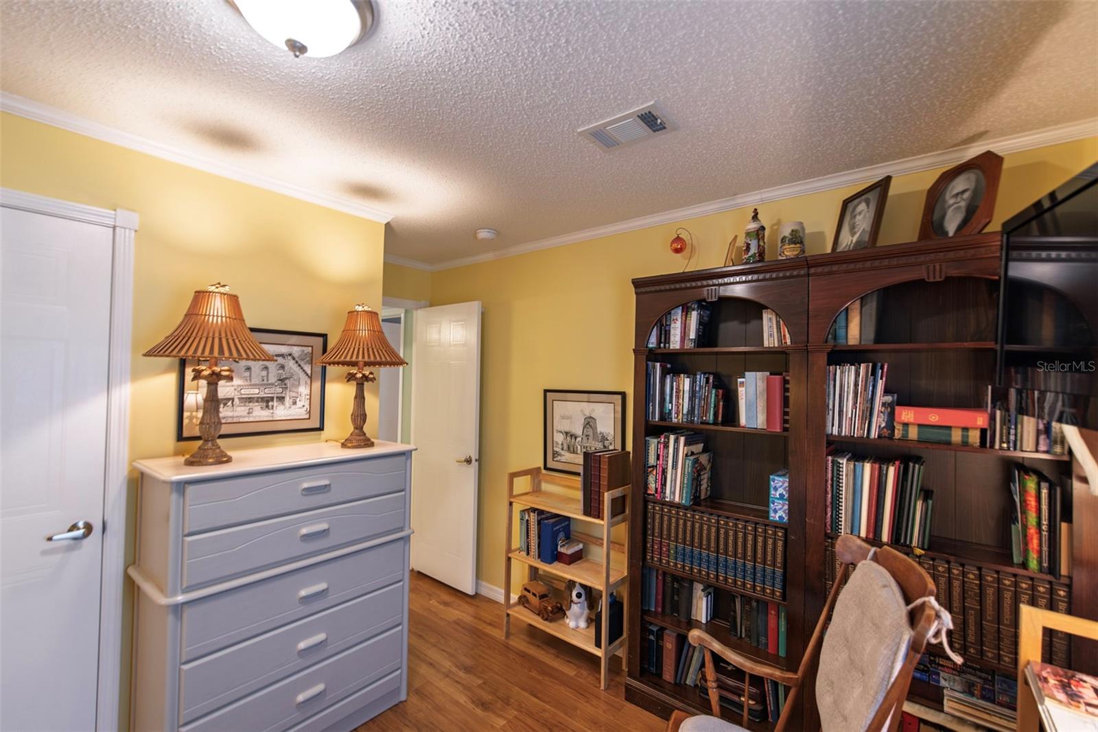 21 Brink Ave Property Photo 12