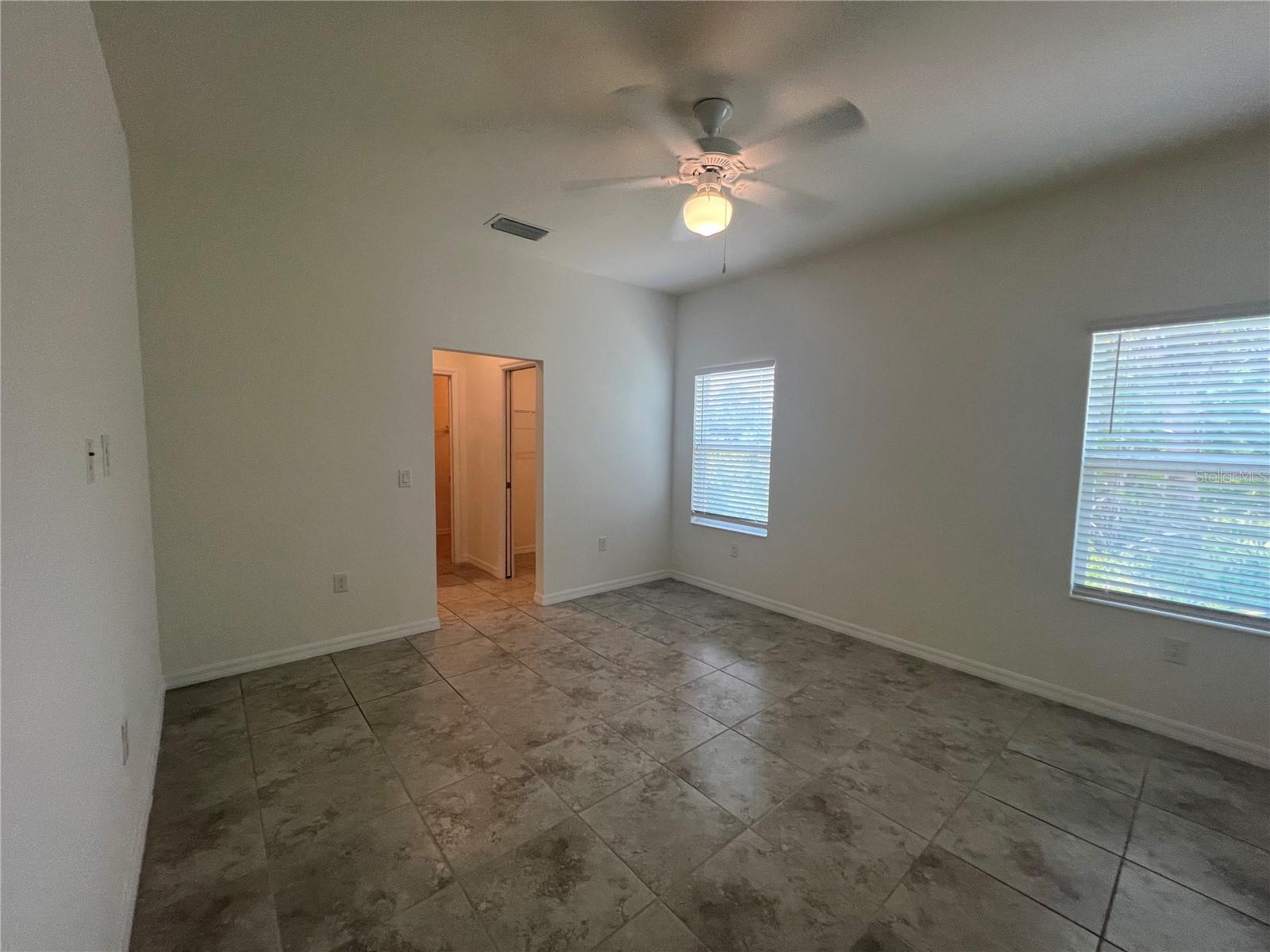 354 Albatross Rd Property Photo 13