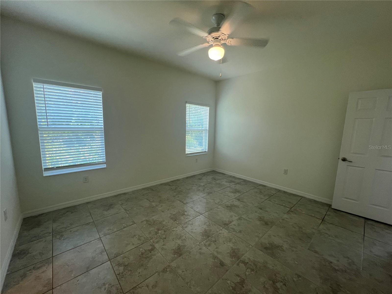 354 Albatross Rd Property Photo 14