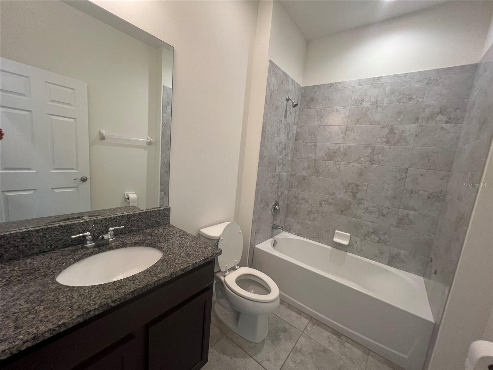 354 Albatross Rd Property Photo 21