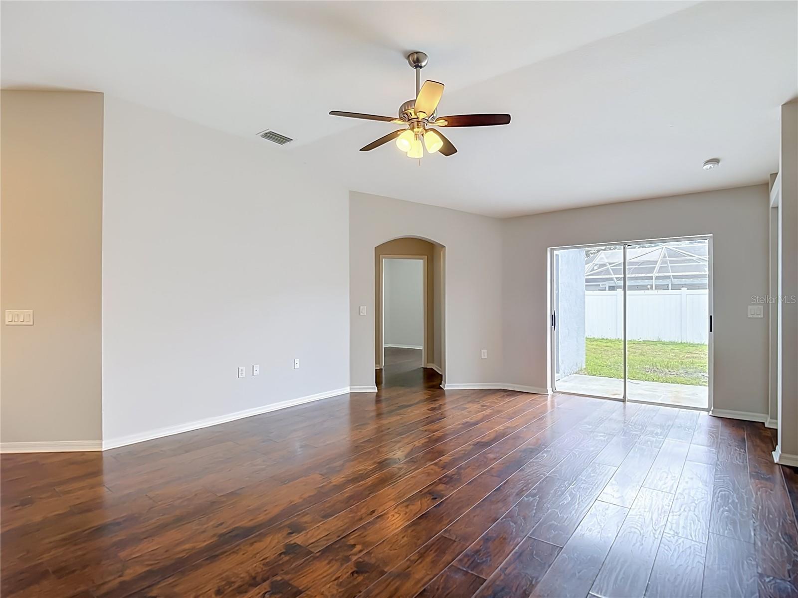 1732 Hulett Dr Property Photo 22
