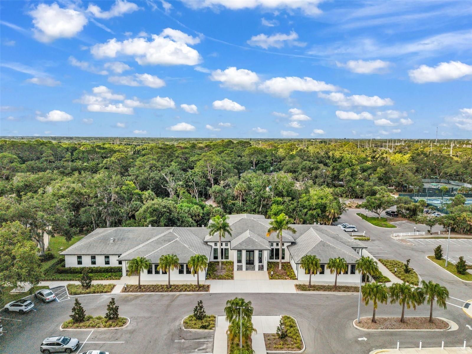 5221 Lake Village Dr #24 Property Photo 33