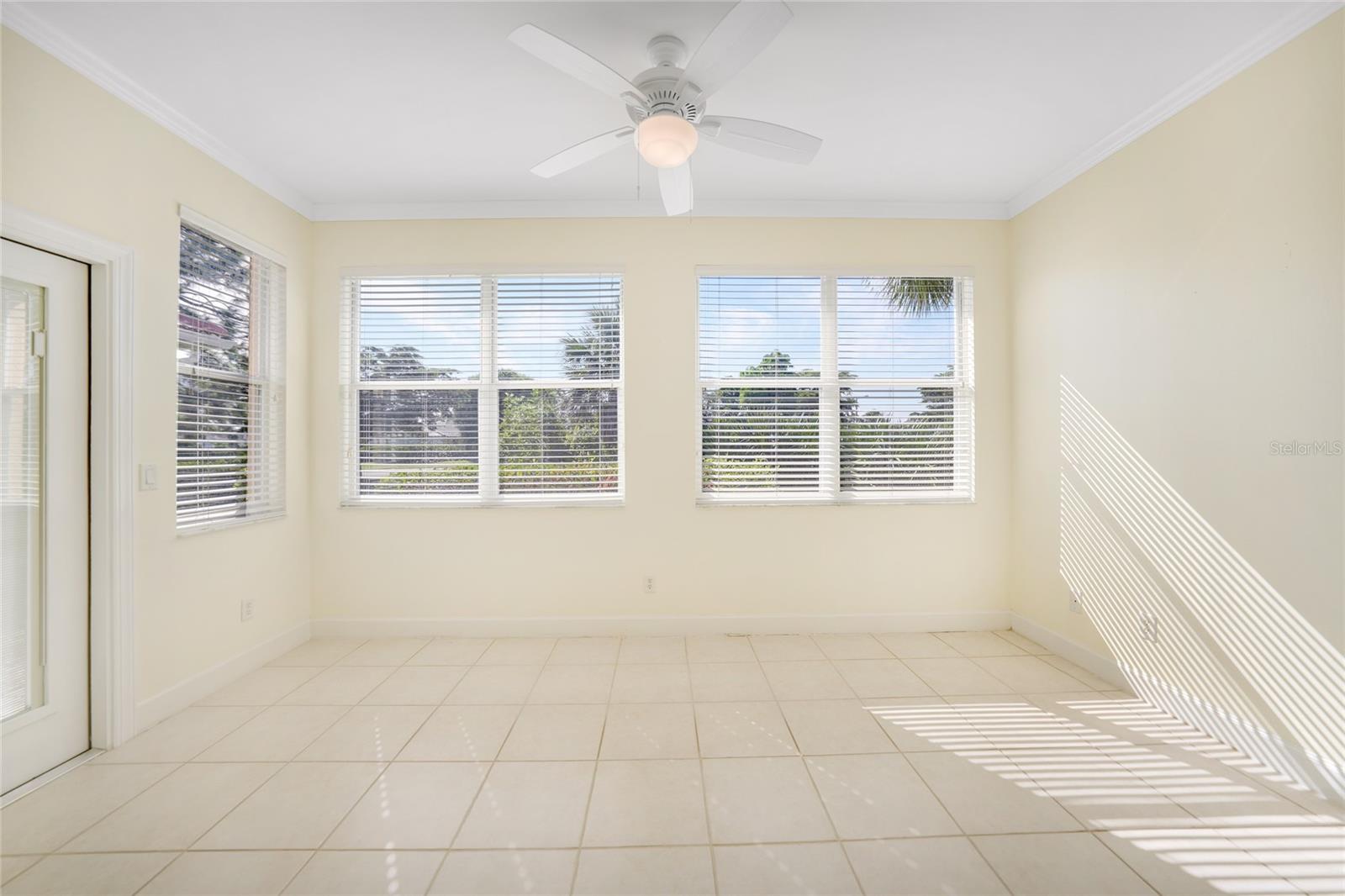 3810 Cobia Villas Ct Property Photo 4