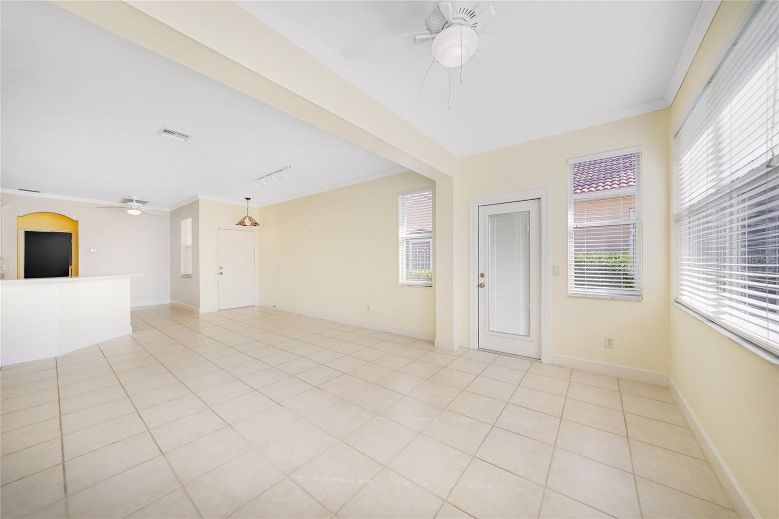 3810 Cobia Villas Ct Property Photo 5