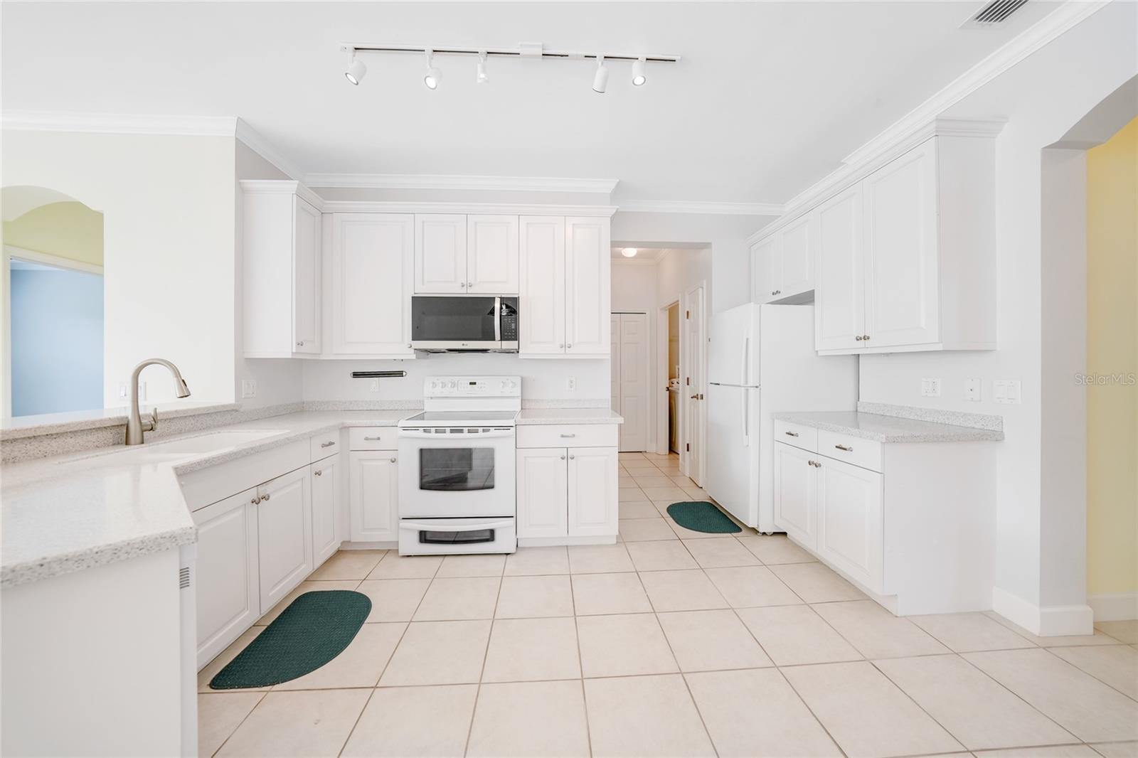 3810 Cobia Villas Ct Property Photo 10
