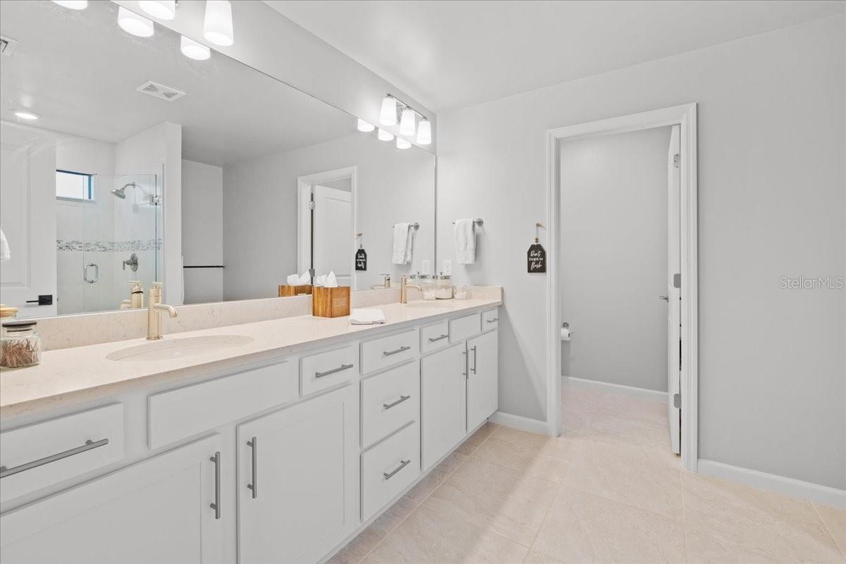 2596 Buckthorn Loop Property Photo 36