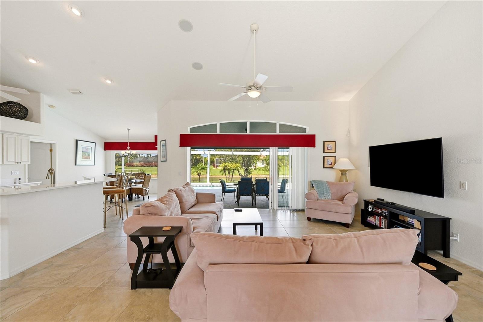 816 Boundary Blvd Property Photo 15
