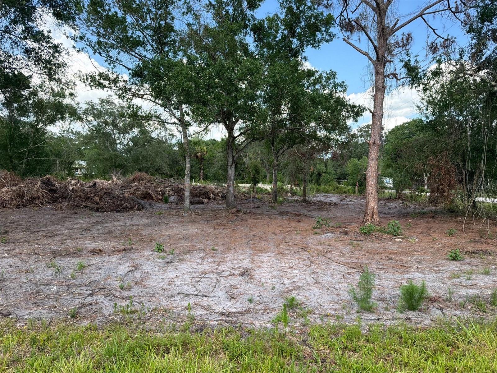 10234 N Center Ave Property Photo 3