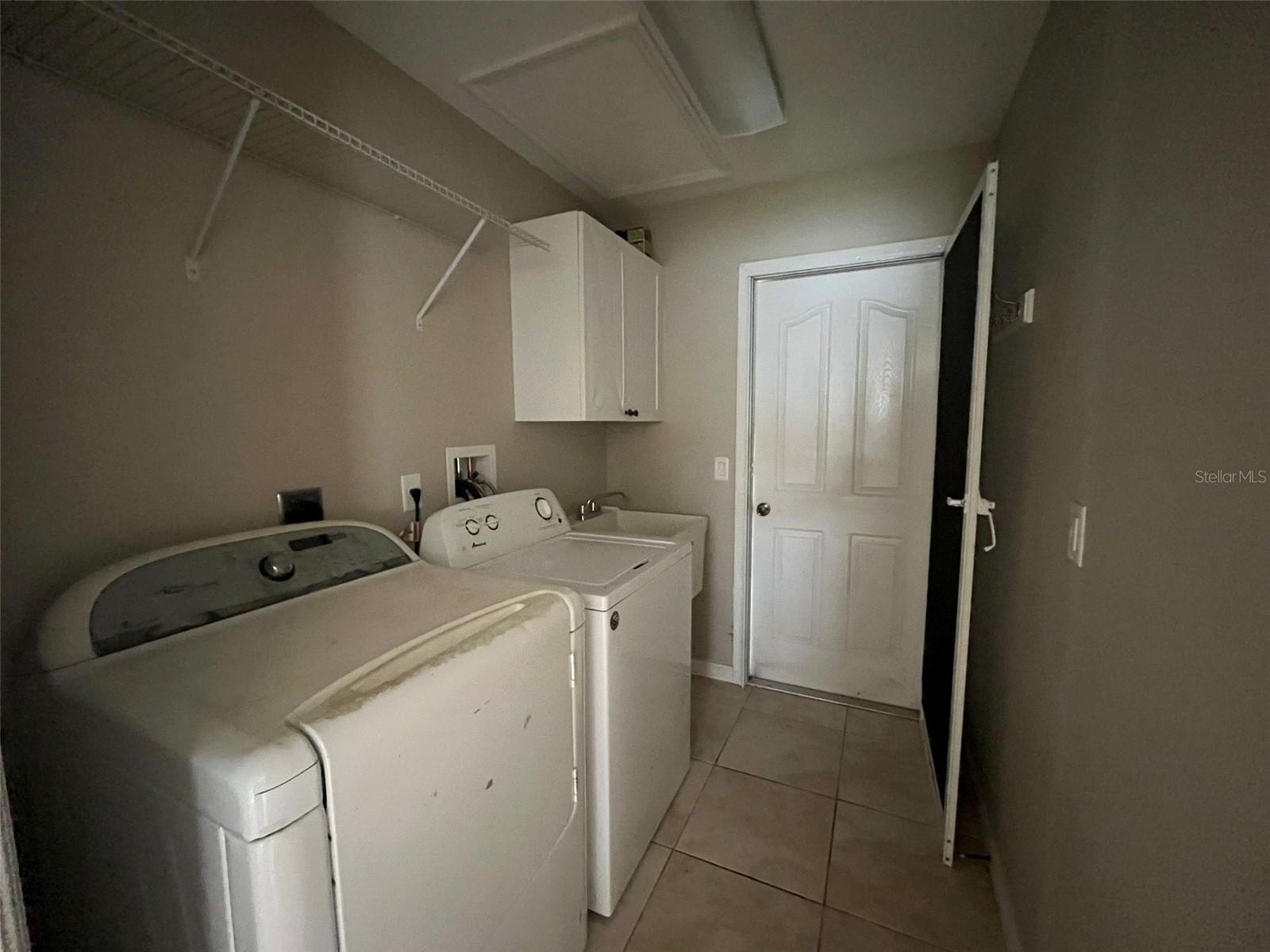 3605 Caballero Ave Property Photo 15