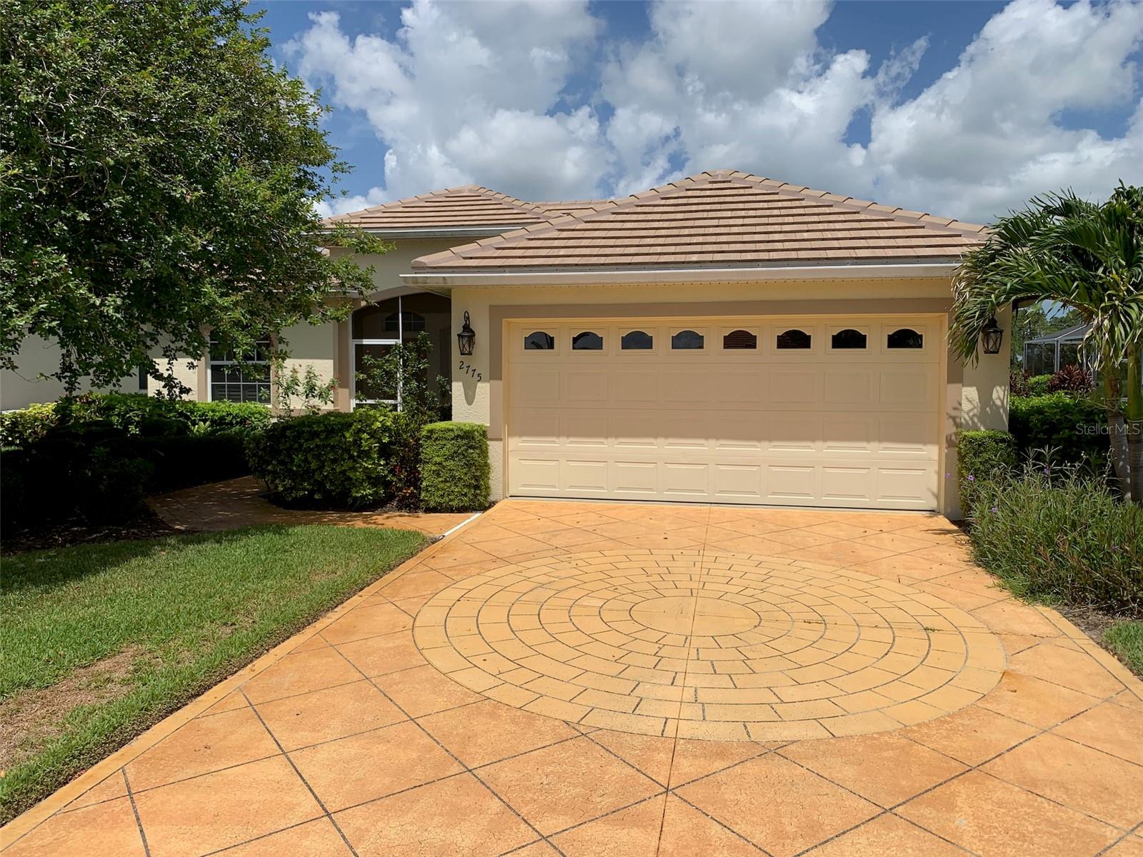 2775 ROYAL PALM DR Property Photo 1