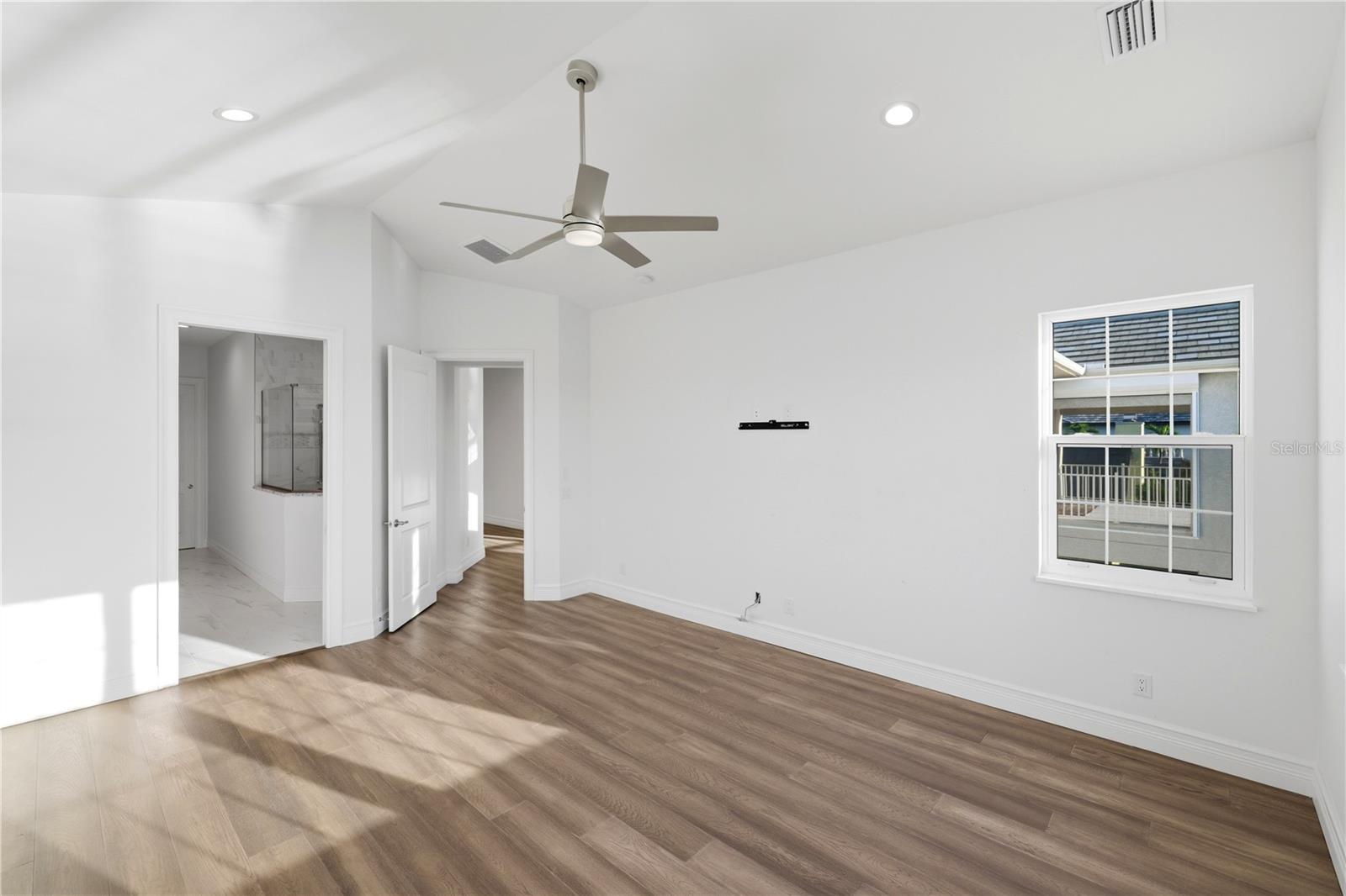 2139 Palm Tree Dr Property Photo 45