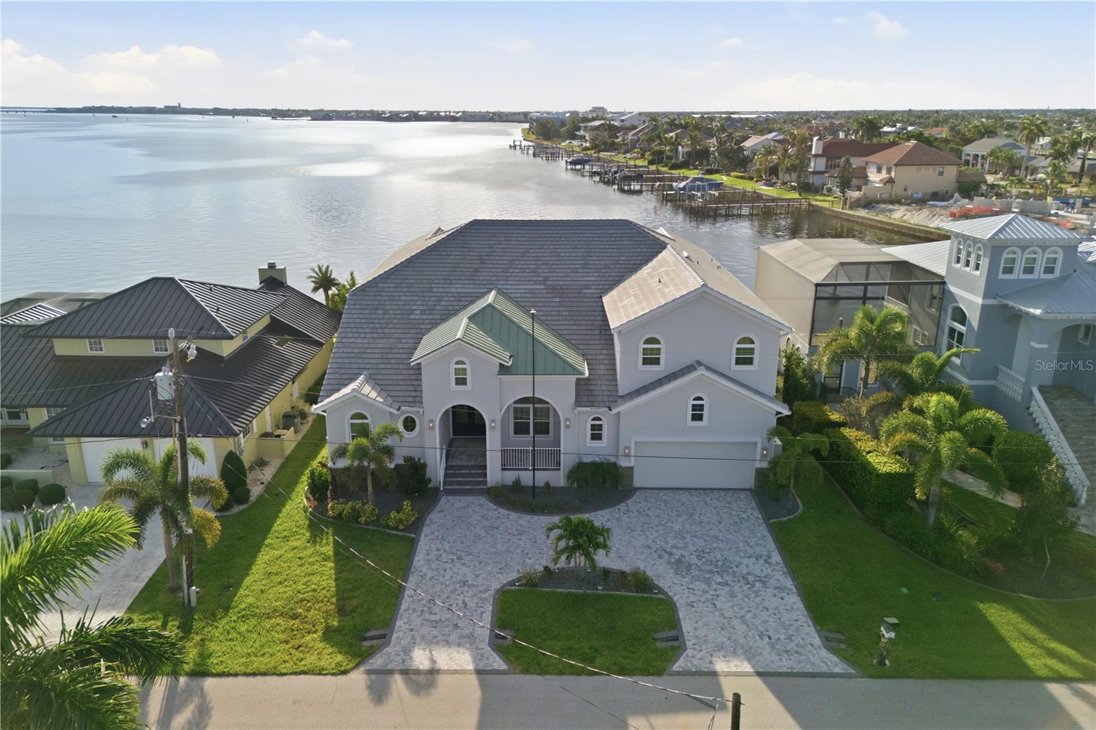 2139 Palm Tree Dr Property Photo 66