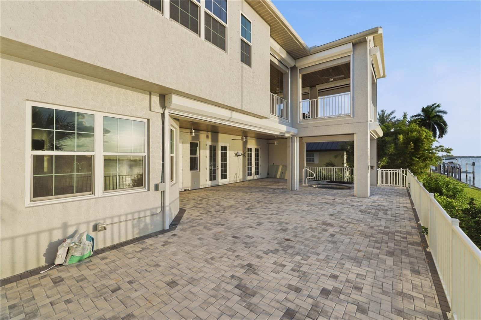 2139 Palm Tree Dr Property Photo 68