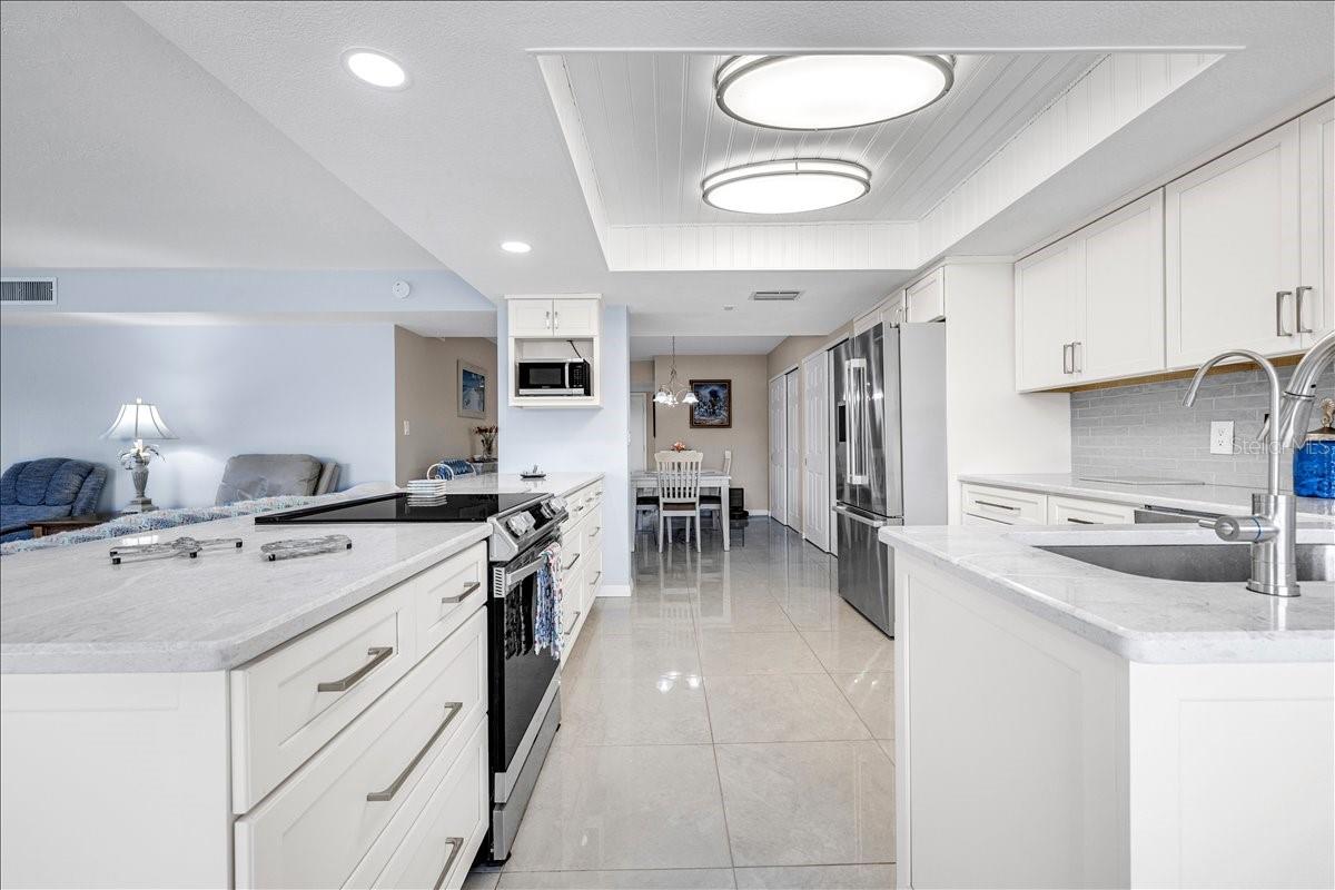 25188 Marion Ave #e101 Property Photo 17