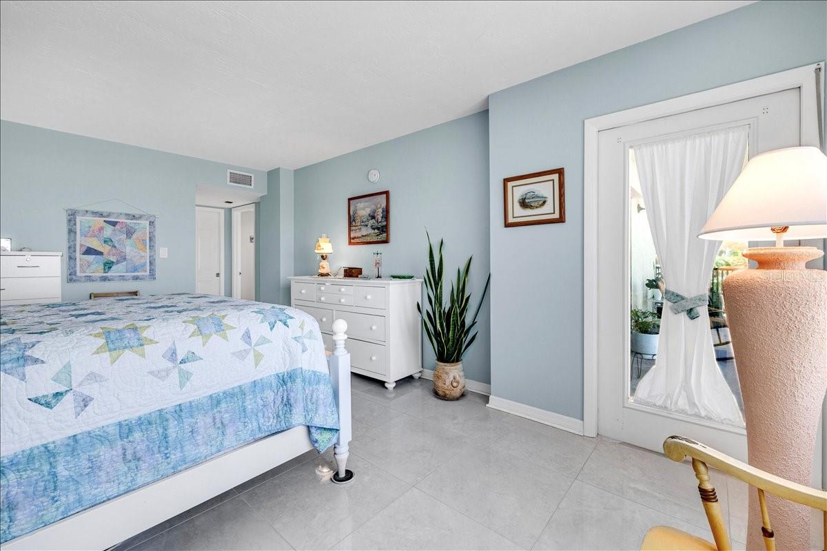 25188 Marion Ave #e101 Property Photo 24